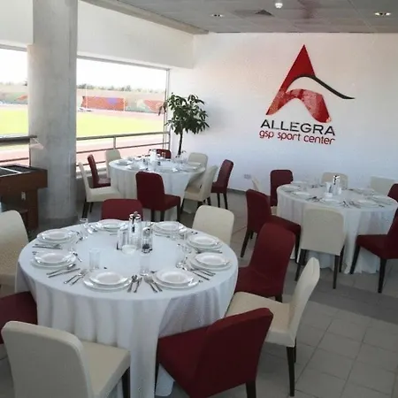 アパートホテル Allegra Gsp Sport Center 4*